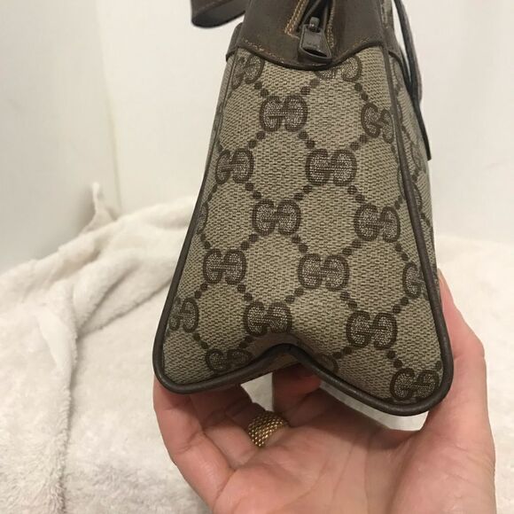 Super cute Gucci mini tote - Picture 10 of 14